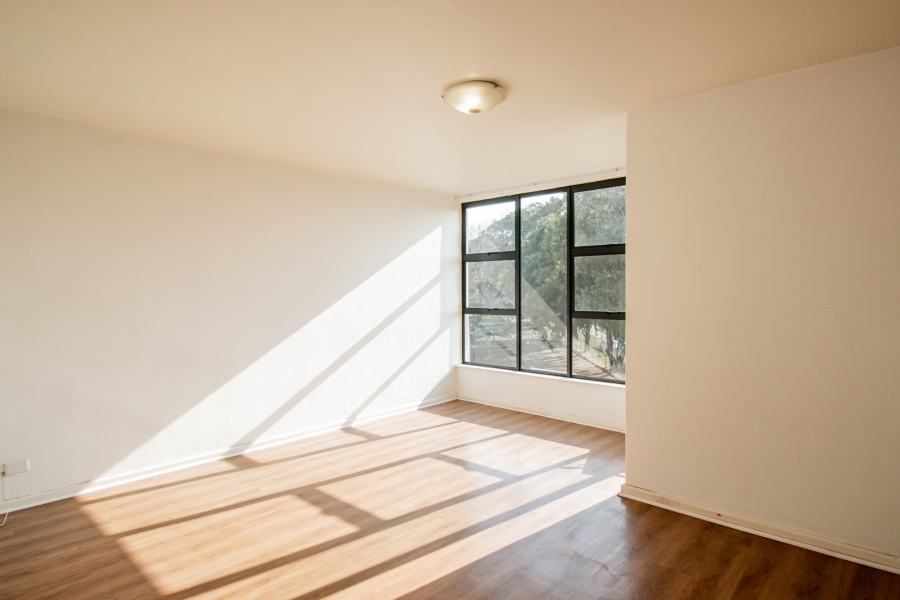 To Let 2 Bedroom Property for Rent in Wynberg Western Cape